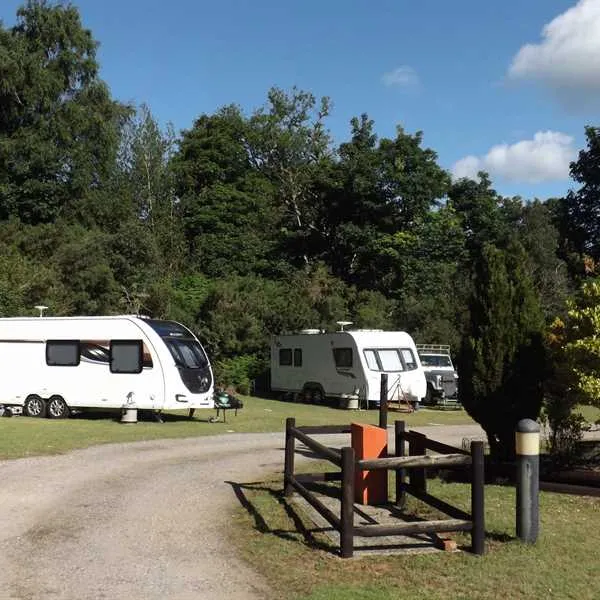 gate-house-wood-touring-park-sevenoaks-p3eyc