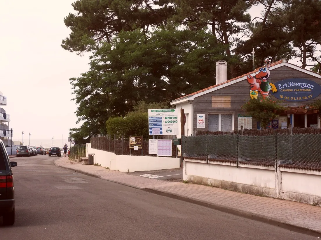 camping-le-bosquet-jard-su-mer-a046o