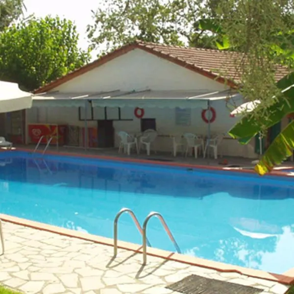 Camping Kariotos Beach