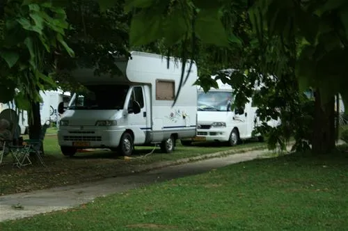camping-plivsko-jezero-jajce-kyxew