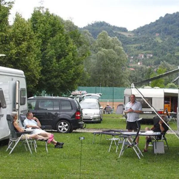 camping-plivsko-jezero-jajce-pulkt