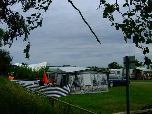 camping-am-schaproder-bodden-schaprode-2dbqy