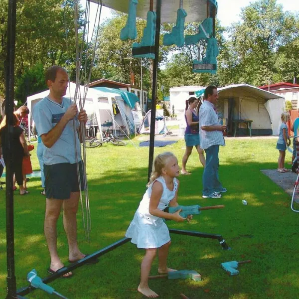camping-de-eikenhof-hollandscheveld-aeuzt