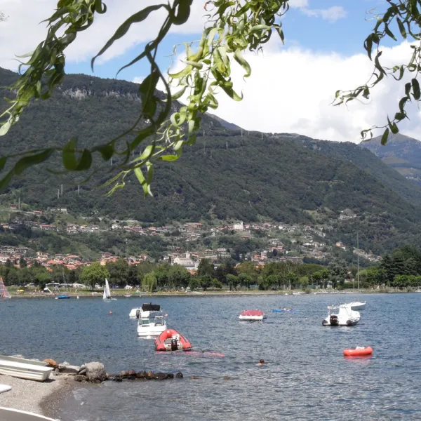 camping-magic-lake-dongo-ralrq
