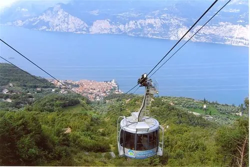 campeggio-lombardi-malcesine-qwd30