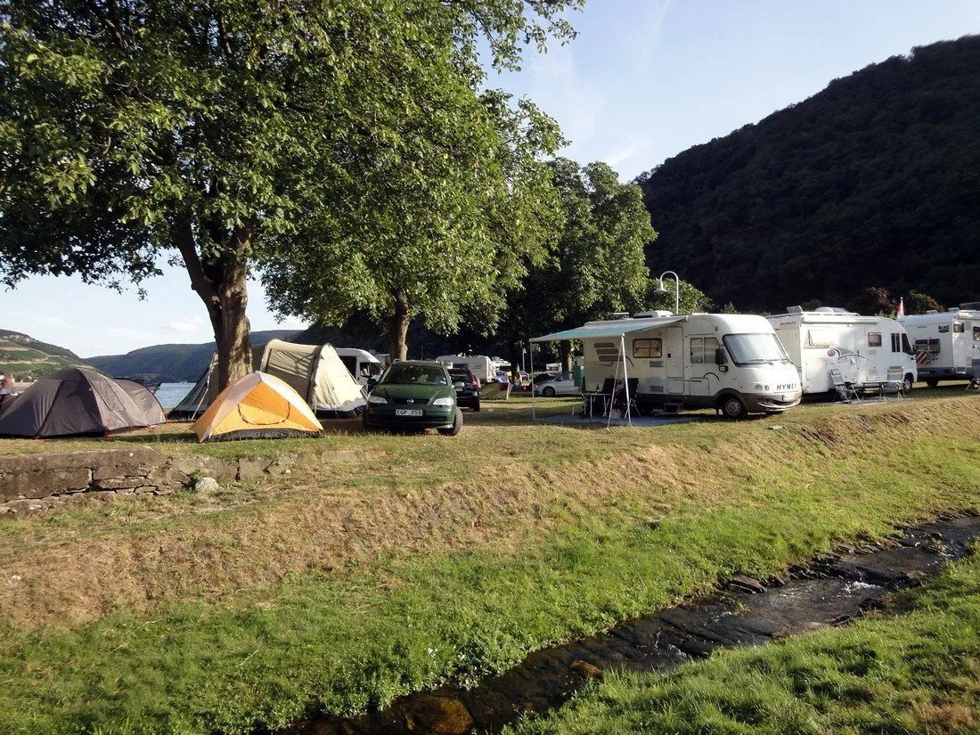 camping-marienort-trechtingshausen-e4ubr