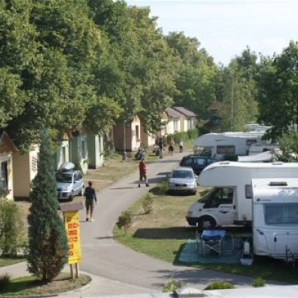 camping-sokol-troja-praha-7-br10y