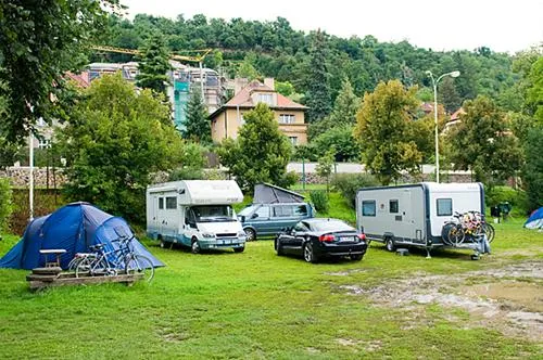 camping-sokol-troja-praha-7-bx3g3