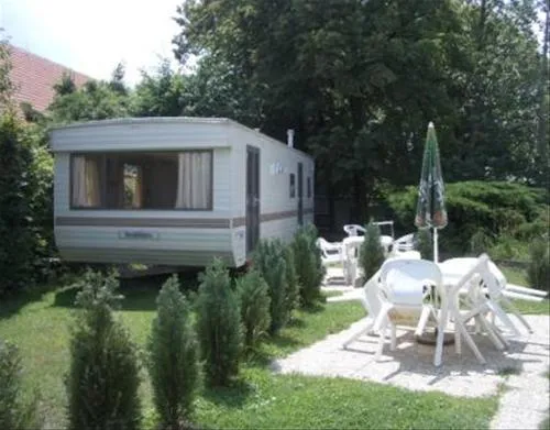 camping-sokol-troja-praha-7-ctaqd