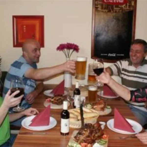 camping-sokol-troja-praha-7-ogxkh