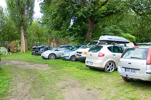 camping-sokol-troja-praha-7-qqlq8