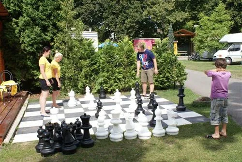 camping-sokol-troja-praha-7-rijde