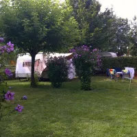 camping-vivacamp-le-colombier-ain-r4i8x