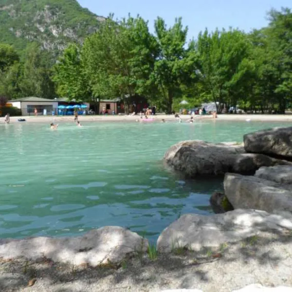 camping-vivacamp-le-colombier-ain-z2sy2