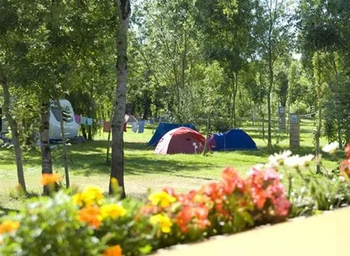 flower-camping-le-lidon-saint-hilaire-la-palud-bsyjy
