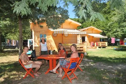 camping-merendella-san-nicola-lar1u