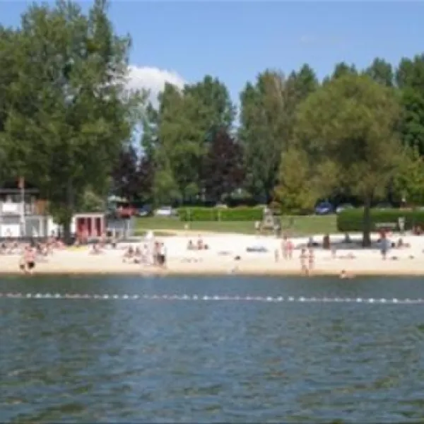 camping-de-bairon-le-chesne-kwqcl