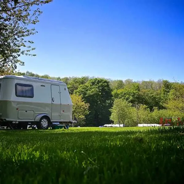 riverside-camping-caernarfon-2opfn