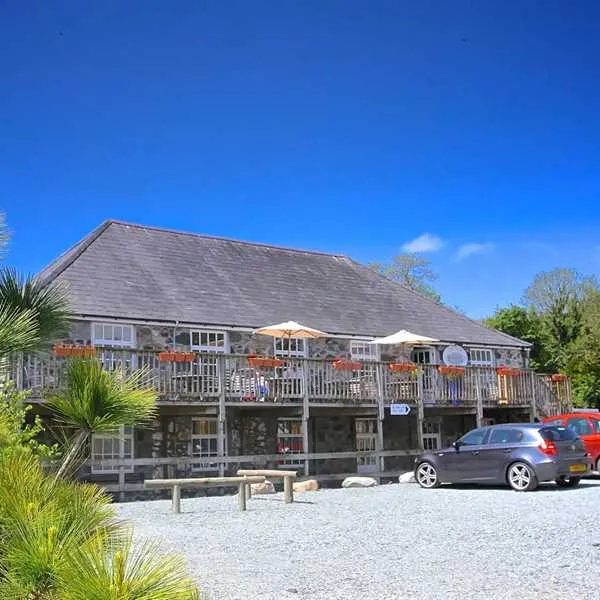 riverside-camping-caernarfon-dbirw