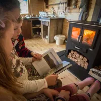 riverside-camping-caernarfon-qnque
