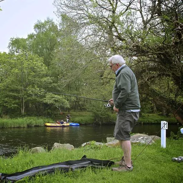 riverside-camping-caernarfon-tjq8t