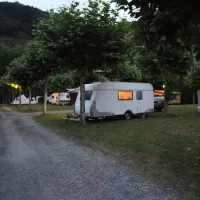 camping-iskibi-goizueta-ry65h