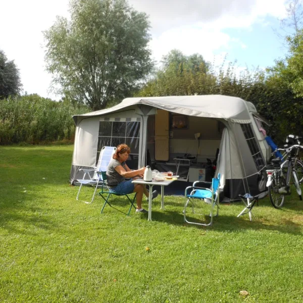 camping-veerhof-oostwoud-hlnlm