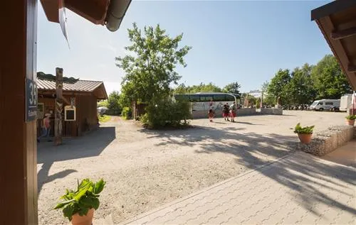pullmancamping-eging-am-see-roqrm