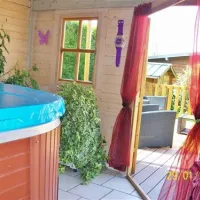camping-le-pont-rouge-et-les-vignes-chipilly-ci6ie