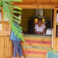 camping-le-pont-rouge-et-les-vignes-chipilly-wrsju