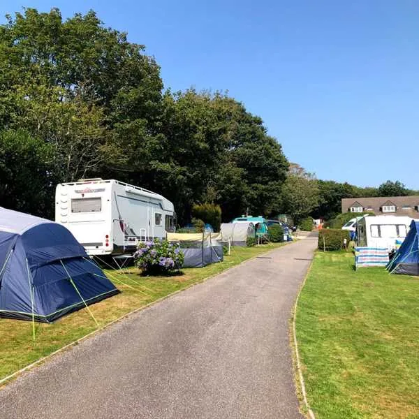 summer-valley-tour-park-truro-aghky