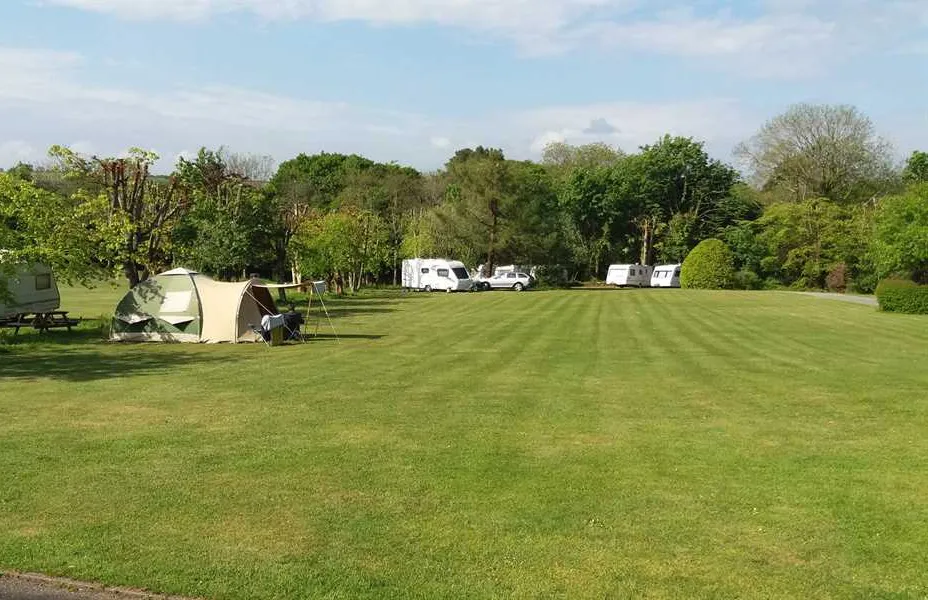 summer-valley-tour-park-truro-rnqzr
