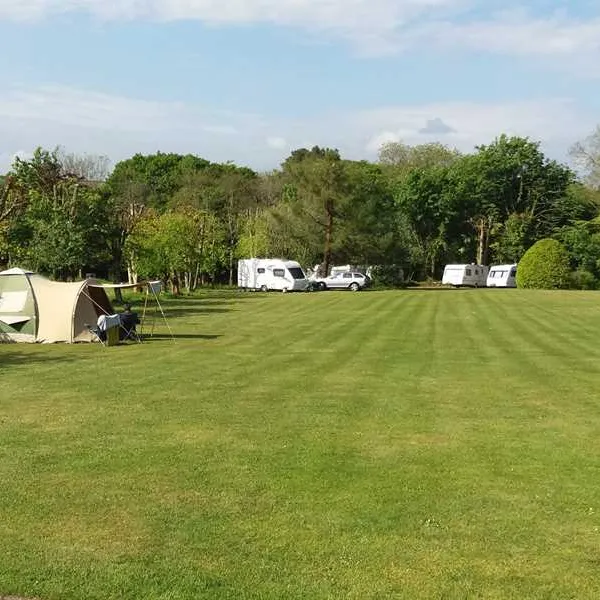 summer-valley-tour-park-truro-rnqzr