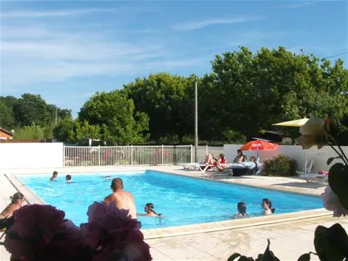 camping-la-chesnays-vendays-montalivet-uzt1e
