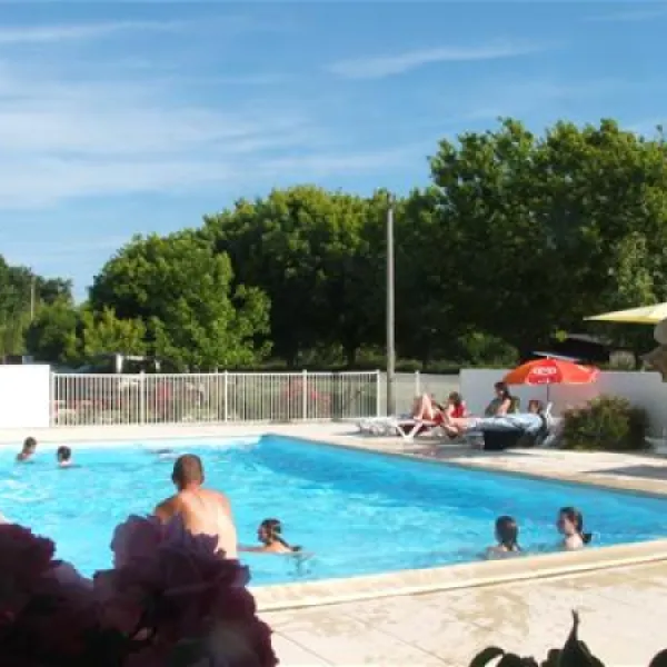 camping-la-chesnays-vendays-montalivet-uzt1e