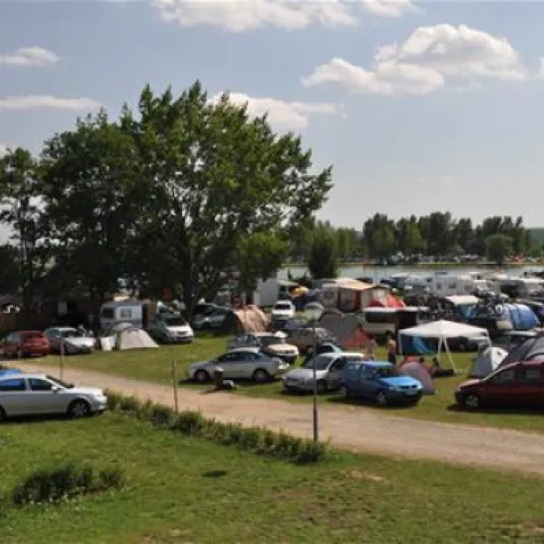 camping-merkur-pasohlvky-e72wf