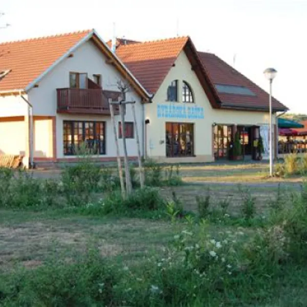 camping-merkur-pasohlvky-ycxbv