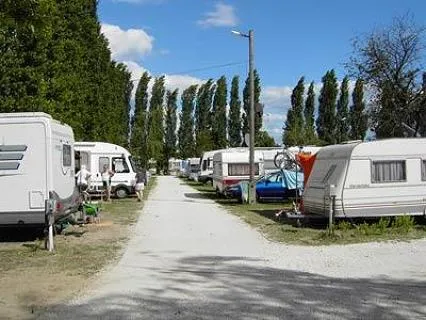 tiszaparti-termlfrd-camping-tiszakcske-qitsx