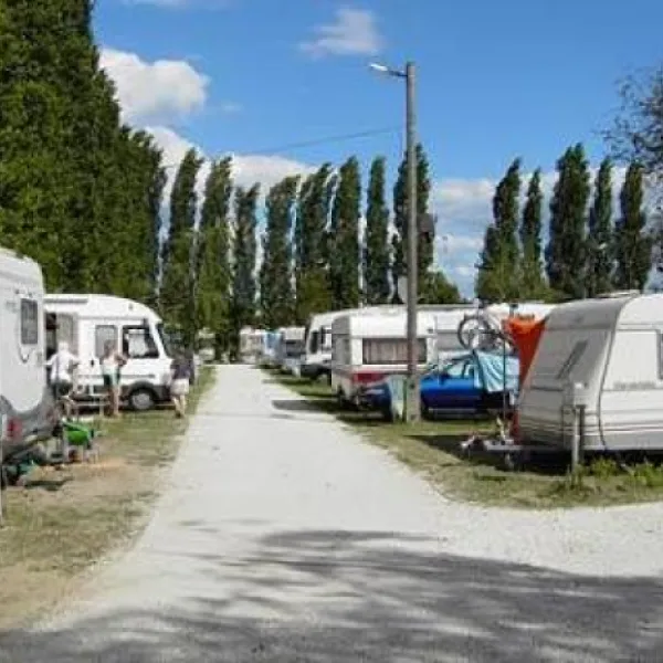 tiszaparti-termlfrd-camping-tiszakcske-qitsx