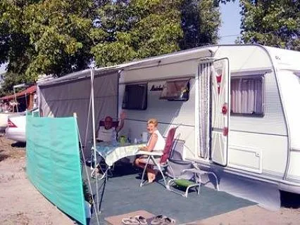 tiszaparti-termlfrd-camping-tiszakcske-zxiye