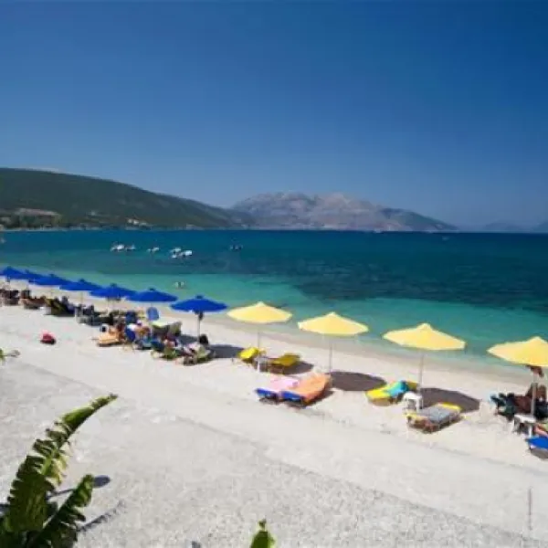 camping-karavomilos-beach-sami-17jqk