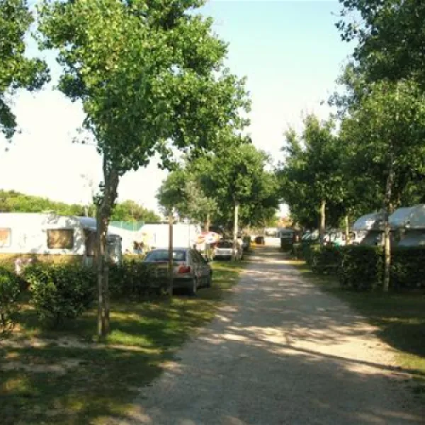 la-creole-camping-marseillan-ffpw6