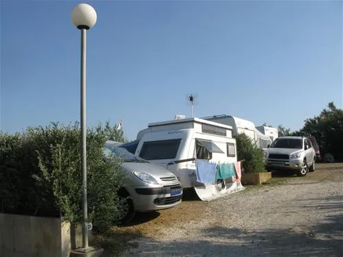 la-creole-camping-marseillan-miifj