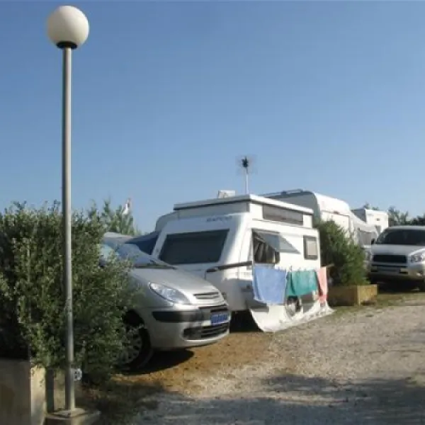 la-creole-camping-marseillan-miifj