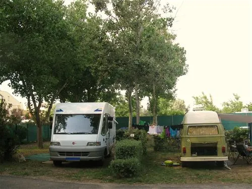la-creole-camping-marseillan-p5g0f