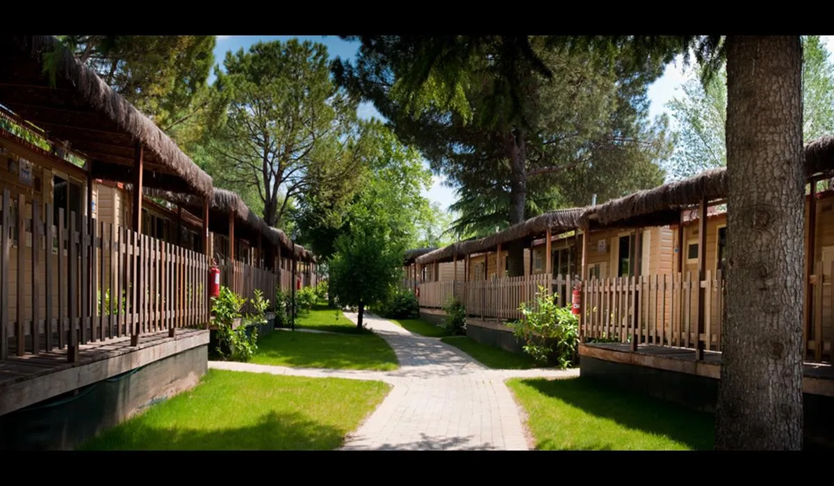 camping-family-park-altomincio-valeggio-sul-mincio-07hbq