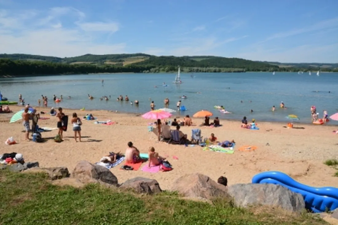 camping-du-lac-de-panthier-vandenesse-en-auxois-sfwrf