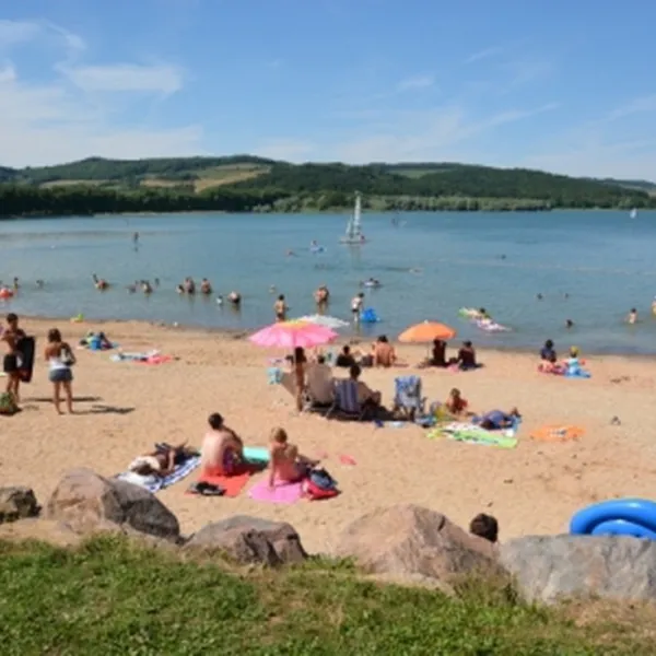 camping-du-lac-de-panthier-vandenesse-en-auxois-sfwrf