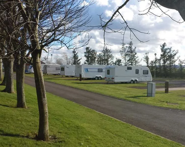 glororum-caravan-park-bamburgh-gd7d3
