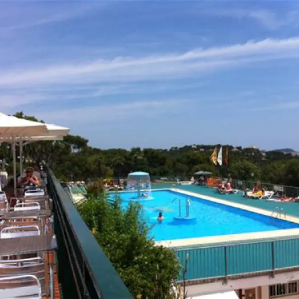 camping-cala-gogo-calonge-cwxwx